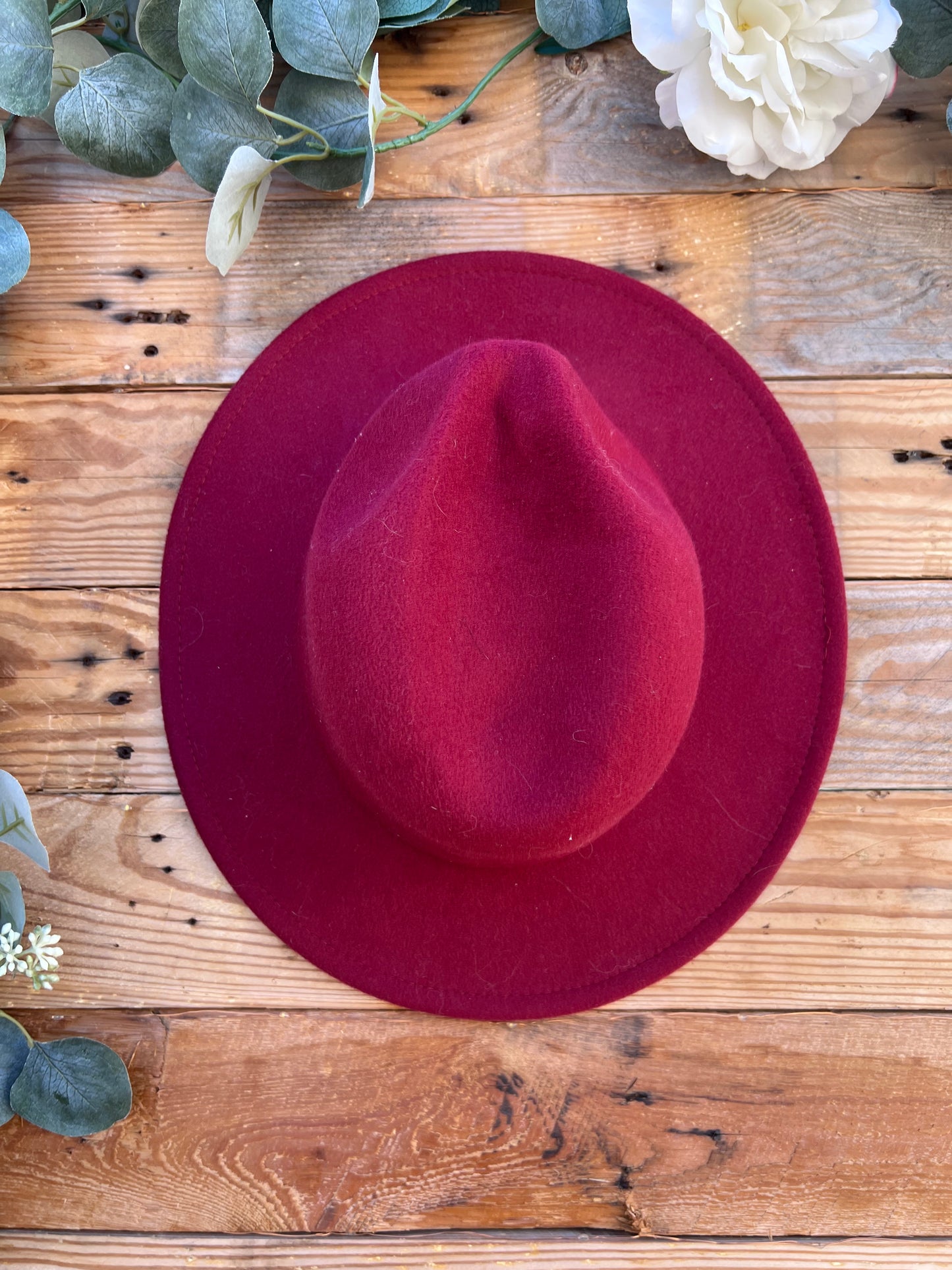 Short Rim Felt Rancher Base Hat